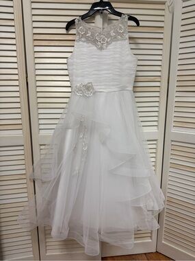 Joan Calabrese White Girls Dress *NWT*
